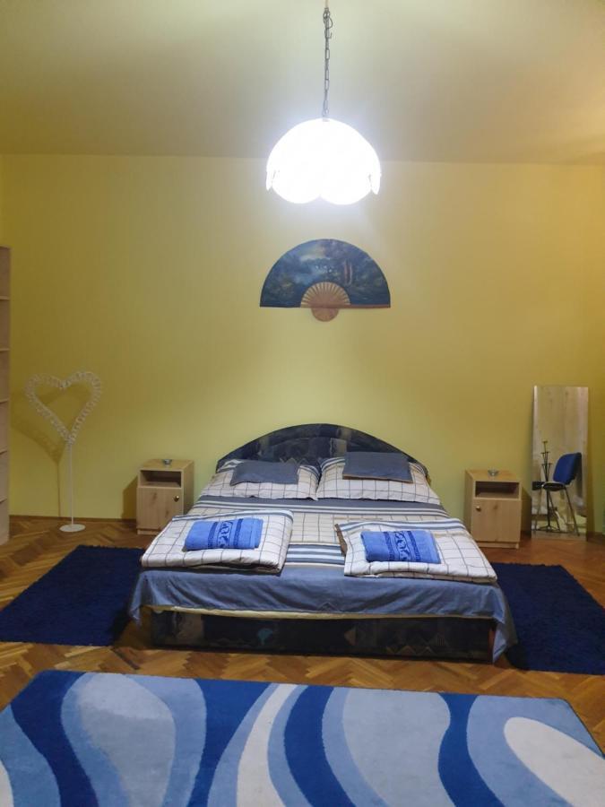 Izisz Debrecen Bagian luar foto